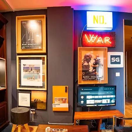 Y Trendy Arthouse Boavista