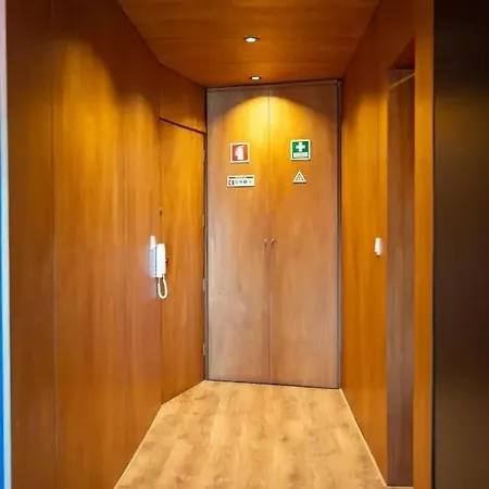 Apartman Y Trendy Arthouse Boavista *