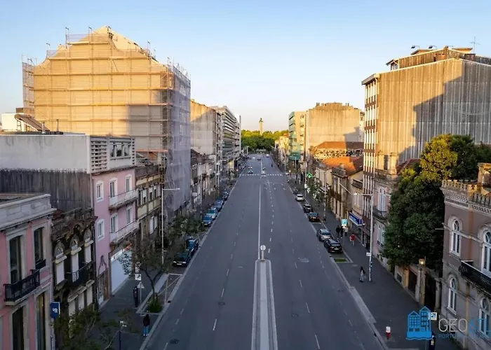 Y Trendy Arthouse Boavista Порту