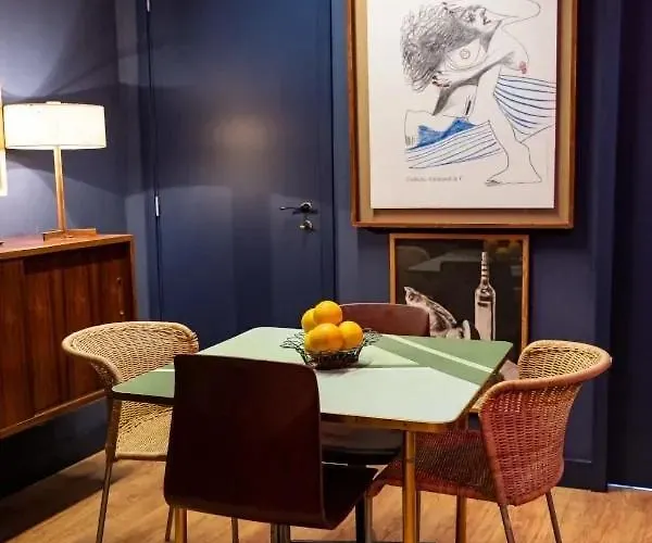 Y Trendy Arthouse Boavista *