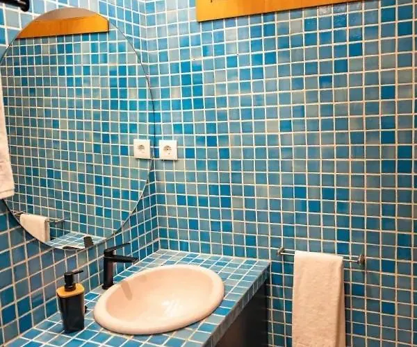 Y Trendy Arthouse Boavista Apartman Porto